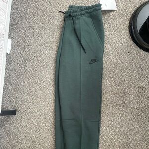 Nike Women’s Dark Green Joggers